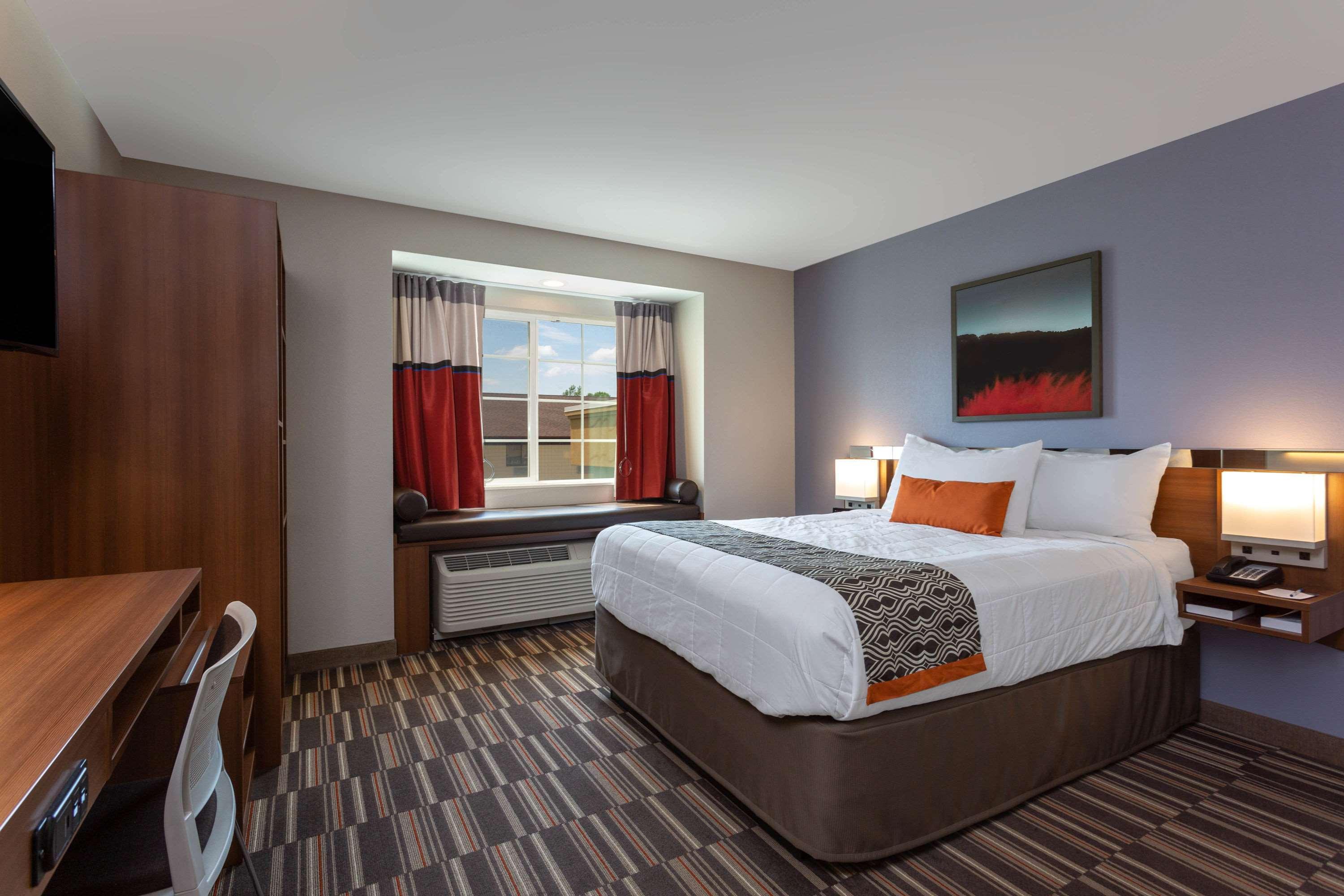 Microtel Inn & Suites By Wyndham Niagara Falls Zewnętrze zdjęcie